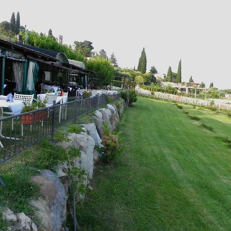 30号农家乐 Moniga del Garda 外观 照片